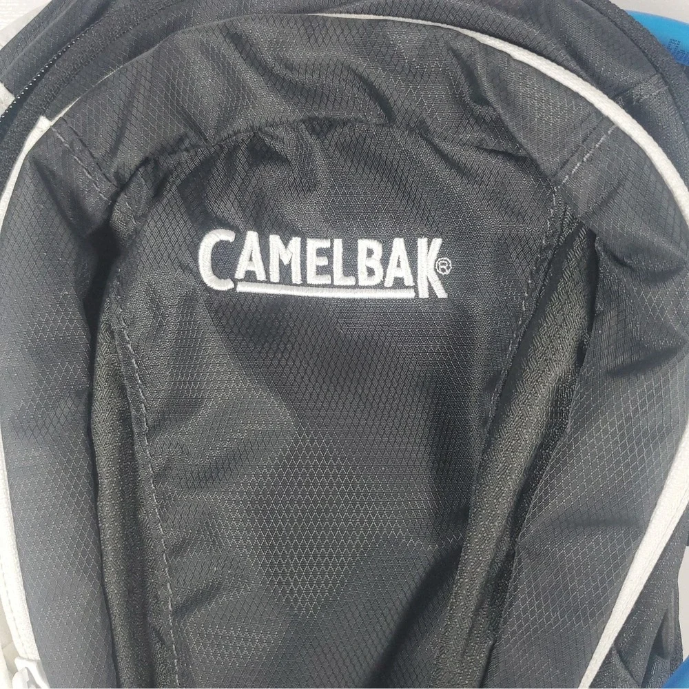 Camelbak LOBO 100 oz / 3L Capacity Hydration Backpack Black/White With Reservoir